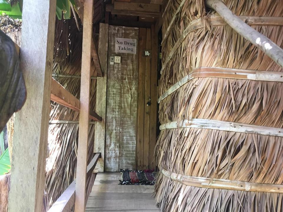 Samon Village 캄폿 외부 사진